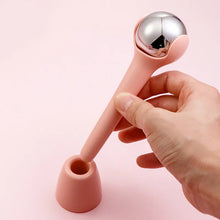 Charger l&#39;image dans la galerie, Massager for face Stainless Steel Cryo Facial Roller with   Hot Cold Therapy Massage Ball for Face De-Puffing  Contouring
